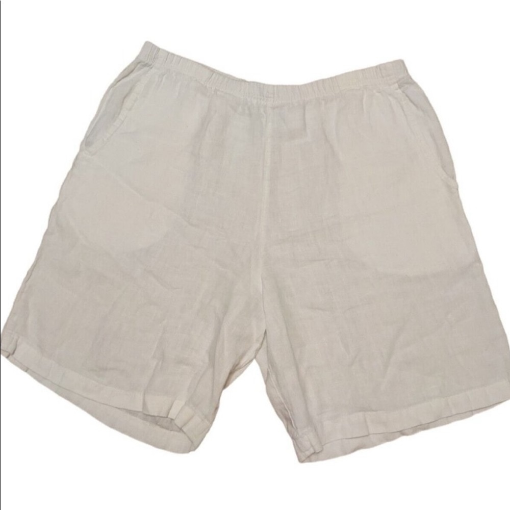 White Linen Shorts C.C. Collection Size L EUC